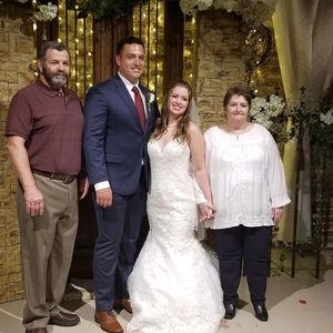 Meet your Posher, Johnnie